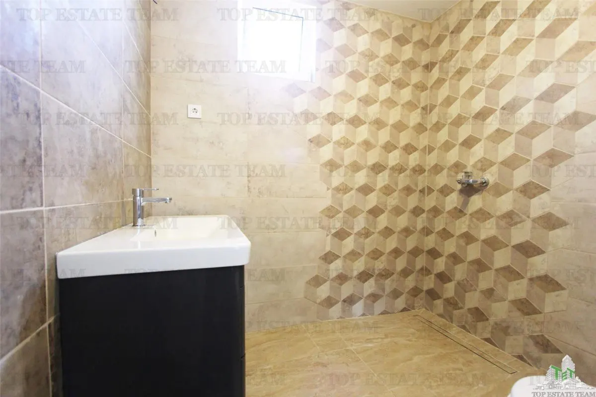 Villa for Sale in Budva, Montenegro - foto 10