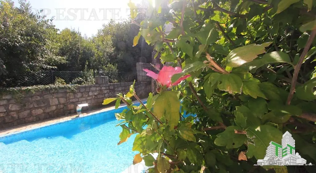 Villa for Sale in Kotor, Montenegro - foto 15