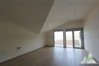 Apartament de vanzare in Tivat Muntenegru - foto 3