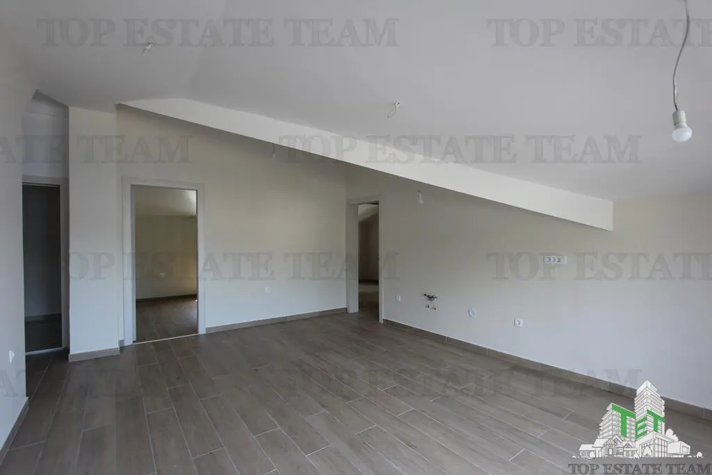Apartament de vanzare in Tivat Muntenegru - foto 5