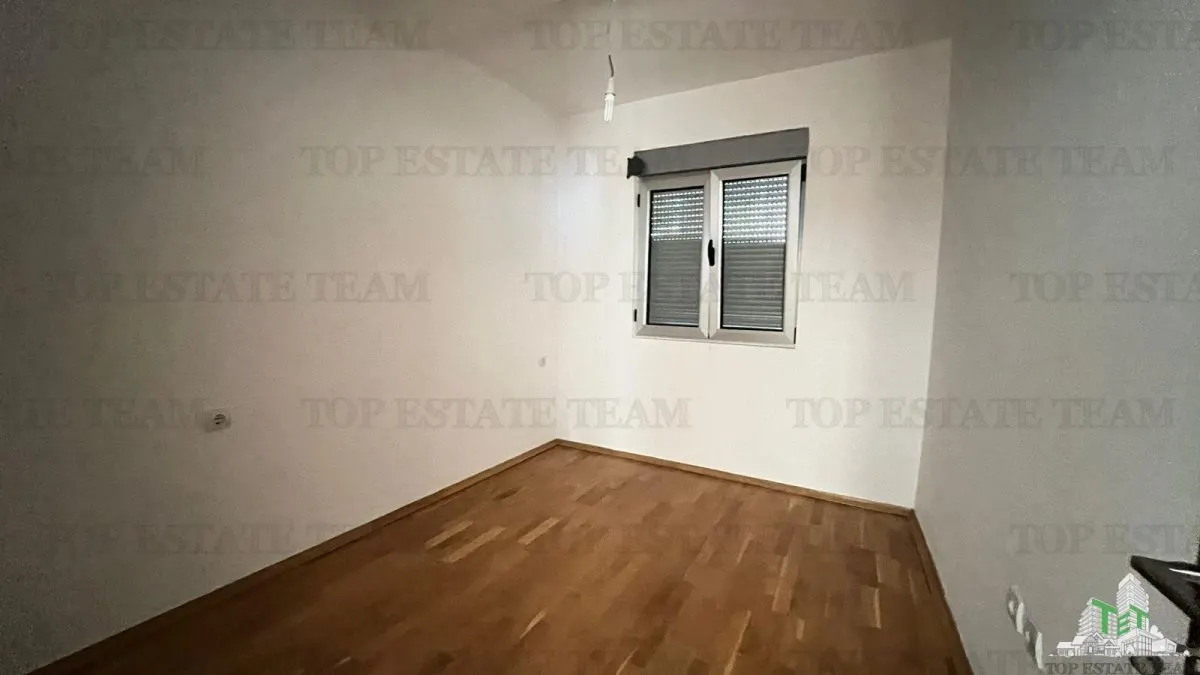 Apartment for Sale in Budva, Montenegro - foto 4