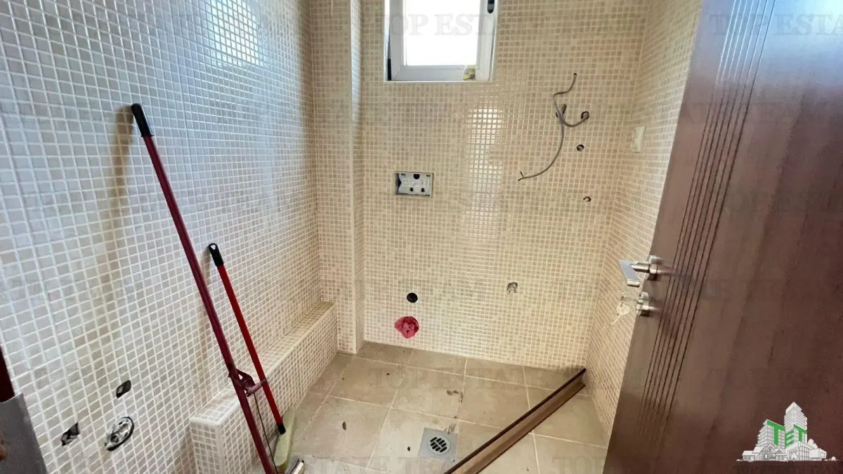 Apartment for Sale in Budva, Montenegro - foto 7