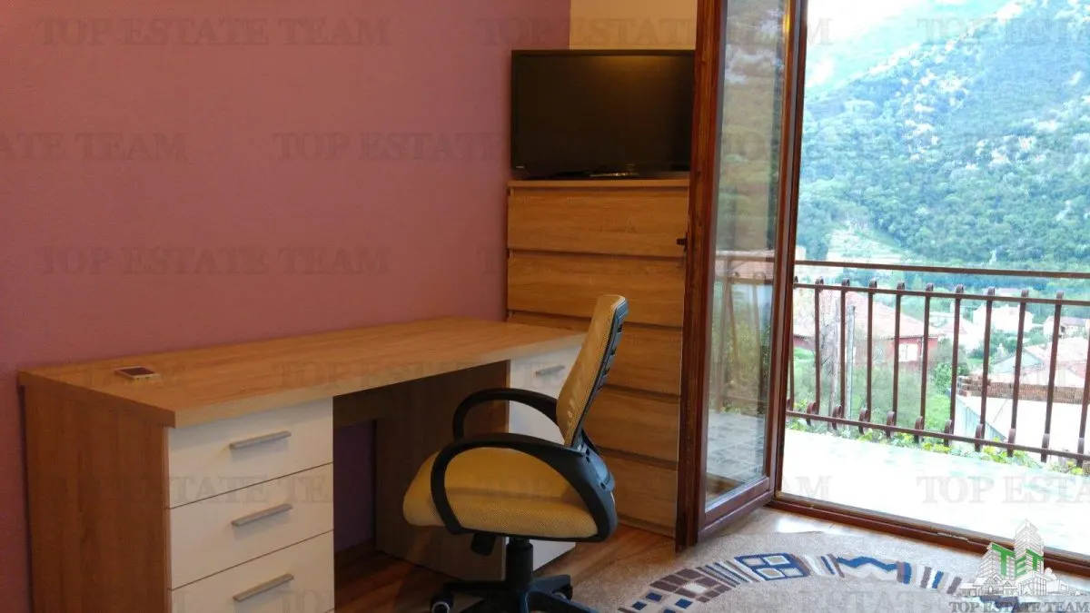 Casa de vanzare in Kotor Muntenegru - foto 2