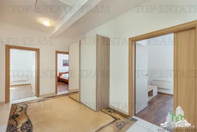 Villa for Sale in Herceg-Novi, Montenegro - foto 9