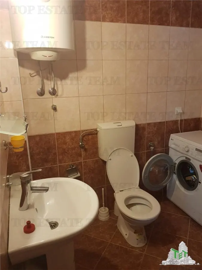 Villa for Sale in Bar, Montenegro - foto 11