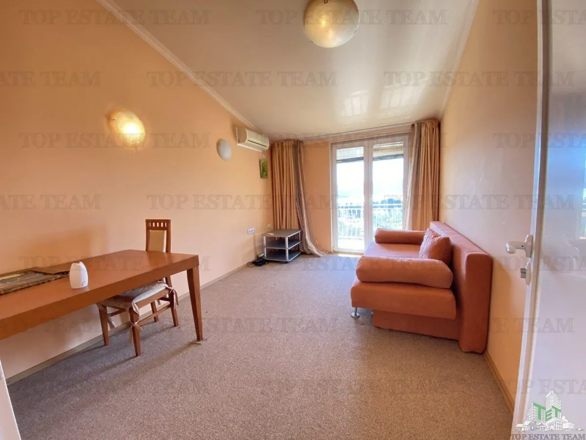 Villa for Sale in Tivat, Montenegro - foto 4