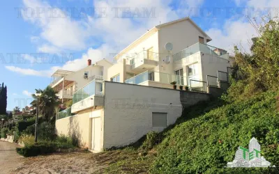 Casa de vanzare in Herceg-Novi Muntenegru - foto 1