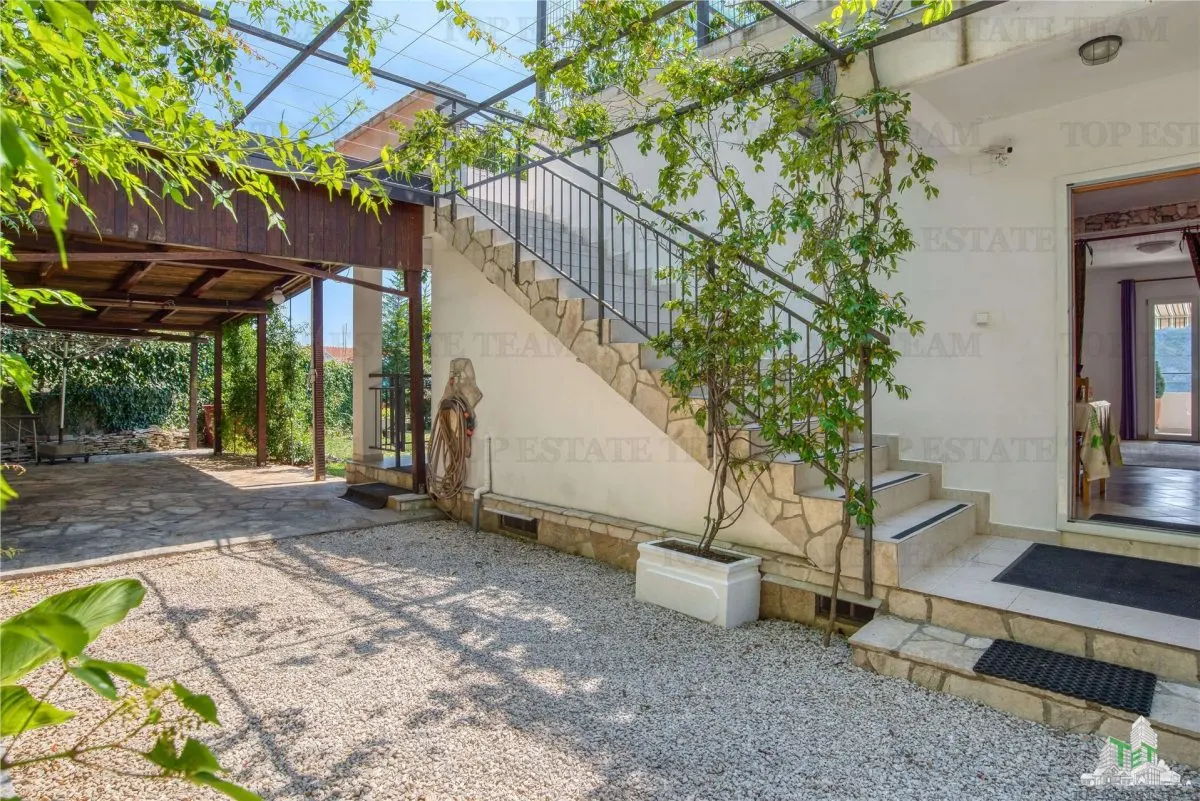 Villa en Venta en Herceg-Novi, Montenegro - foto 17