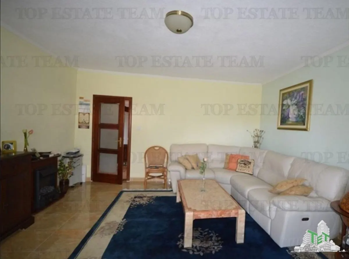Villa for Sale in Herceg-Novi, Montenegro - foto 11