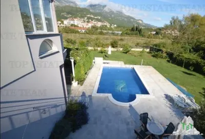 Villa for Sale in Herceg-Novi, Montenegro - foto 6