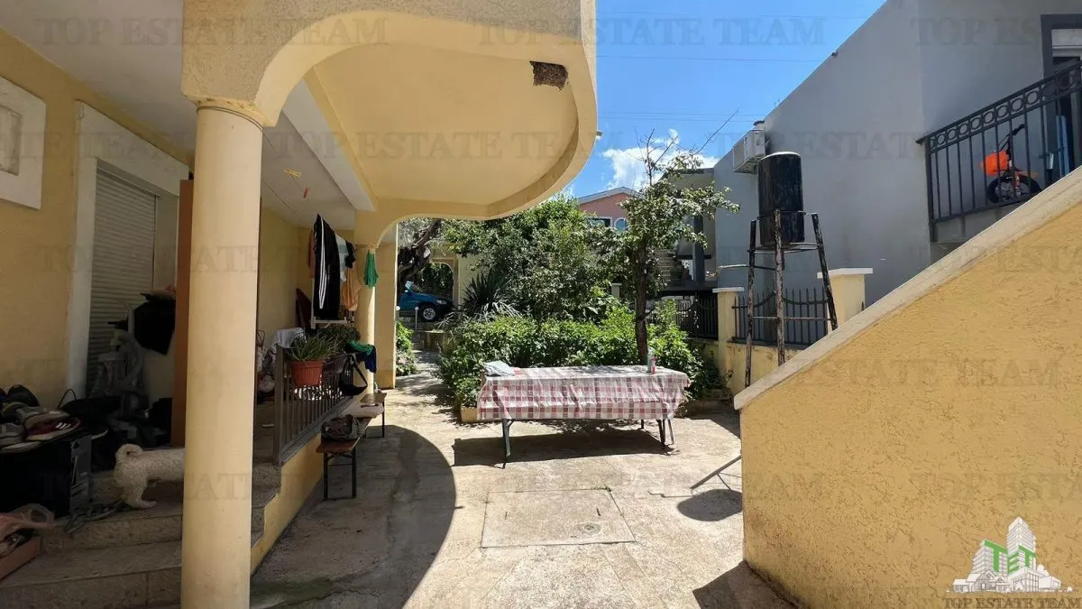 Casa de vanzare in Bar Muntenegru - foto 11