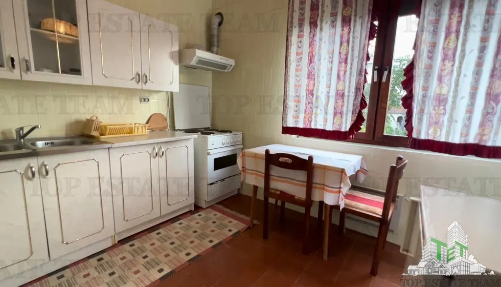 Casa de vanzare in Herceg-Novi Muntenegru - foto 8