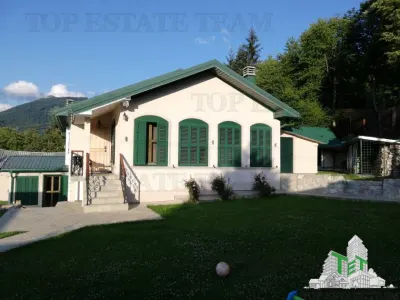 Casa de vanzare in Montenegro Muntenegru - Kolasin