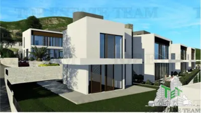 Villa for Sale in Herceg-Novi, Montenegro - foto 2