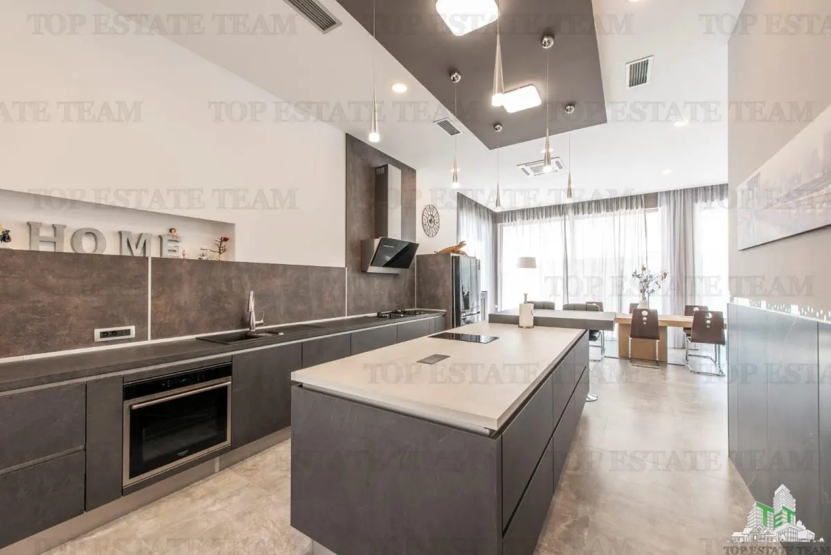 Vila de vanzare in Herceg-Novi Muntenegru - foto 2