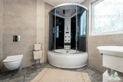 Vila de vanzare in Herceg-Novi Muntenegru - foto 15