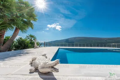Vila de vanzare in Herceg-Novi Muntenegru - foto 22