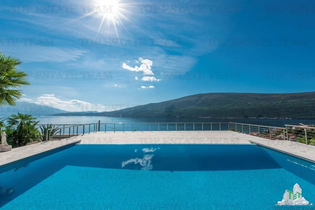 Vila de vanzare in Herceg-Novi Muntenegru - foto 23