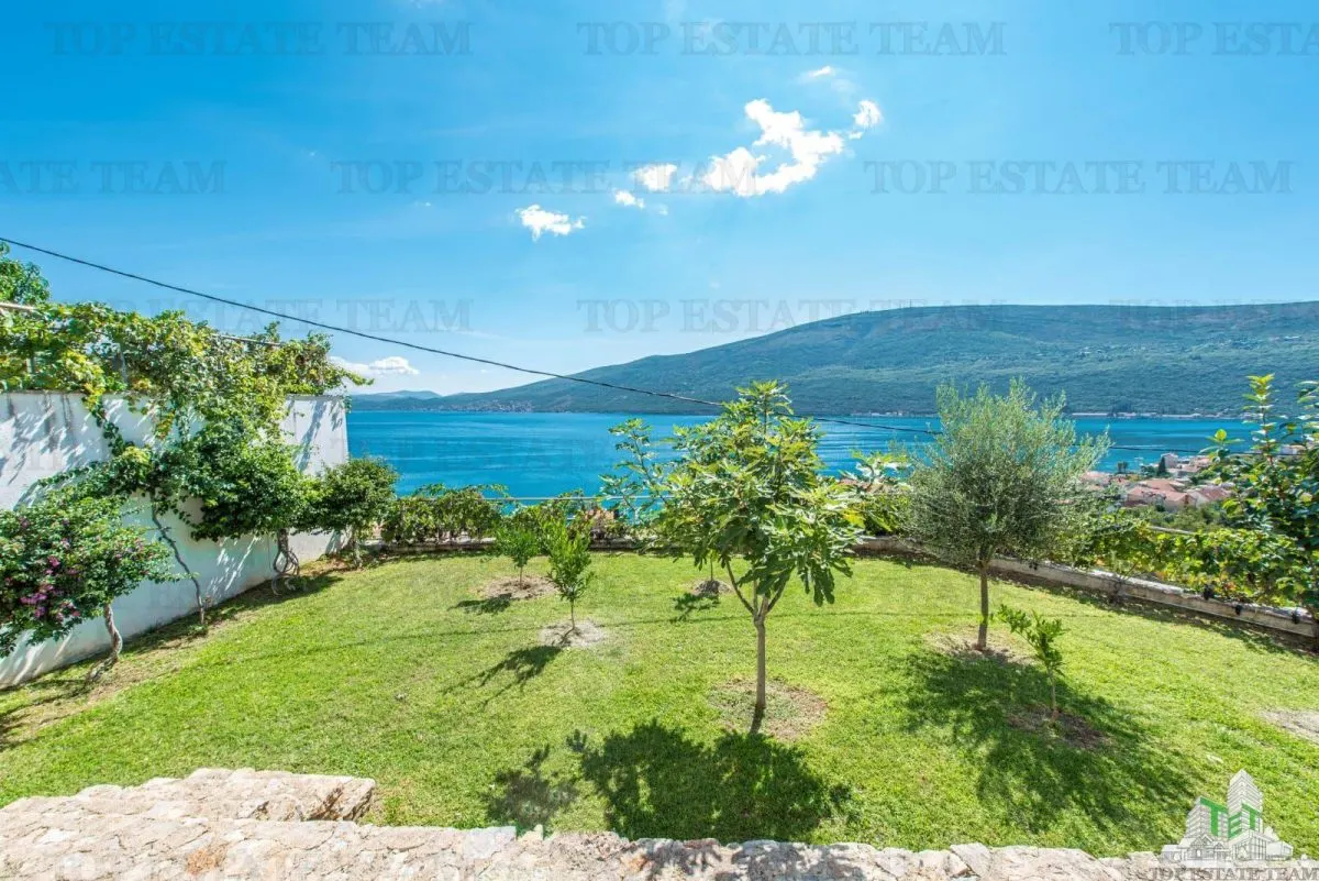 Vila de vanzare in Herceg-Novi Muntenegru - foto 24