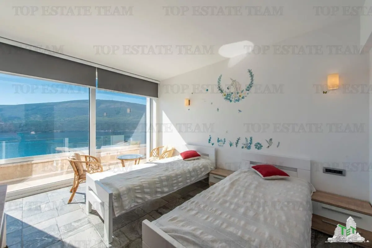 Vila de vanzare in Herceg-Novi Muntenegru - foto 8