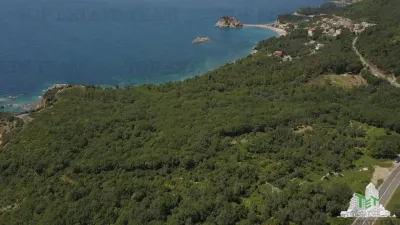 Terreno para Construir en Venta en Budva, Montenegro - foto 2