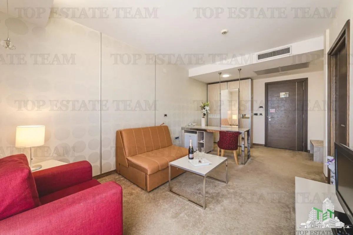 Apartment for Sale in Budva, Montenegro - foto 8