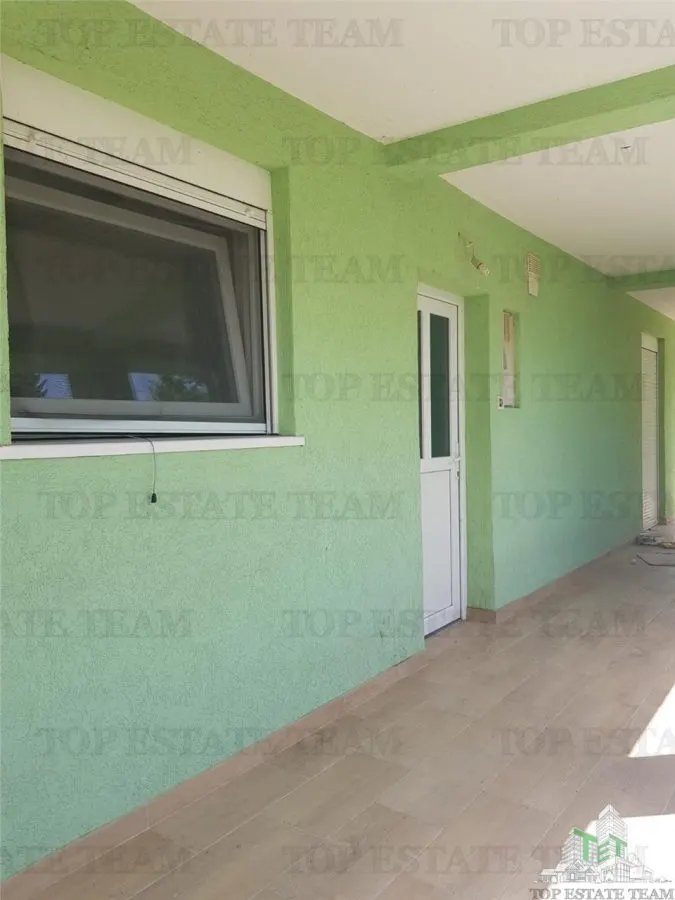 Apartamento en Venta en Tivat, Montenegro - foto 9
