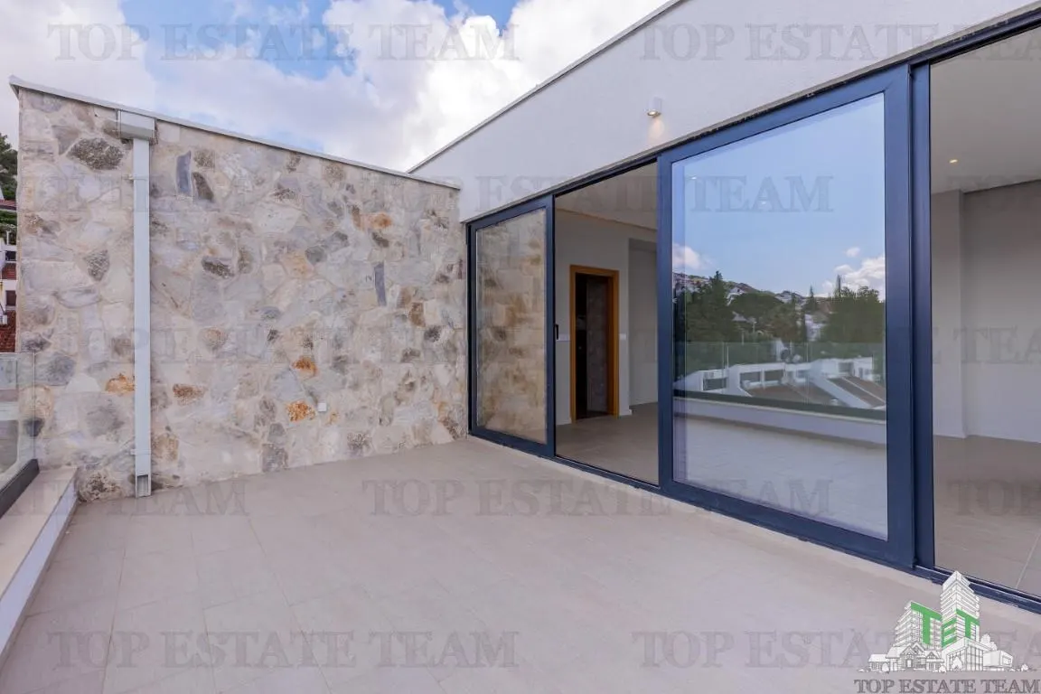Vila de vanzare in Tivat Muntenegru - foto 7