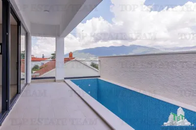 Vila de vanzare in Tivat Muntenegru - foto 10