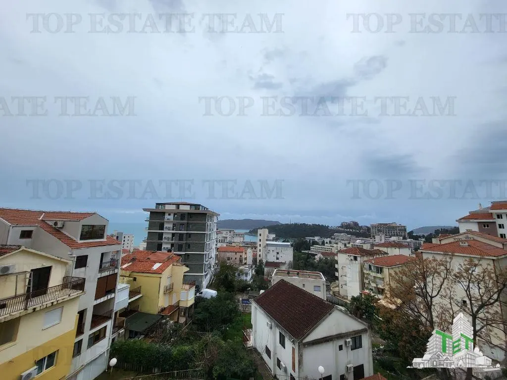 Apartment for Sale in Budva, Montenegro - foto 10