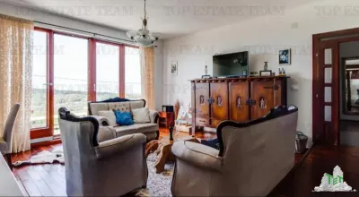 Villa en Venta en Kotor, Montenegro - Zagora