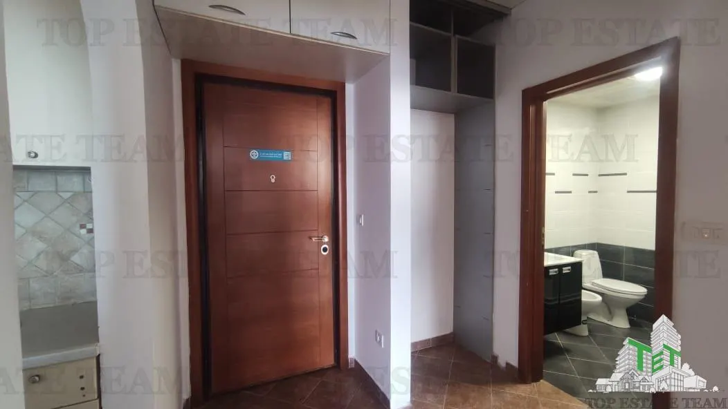 Apartamento en Venta en Budva, Montenegro - foto 9