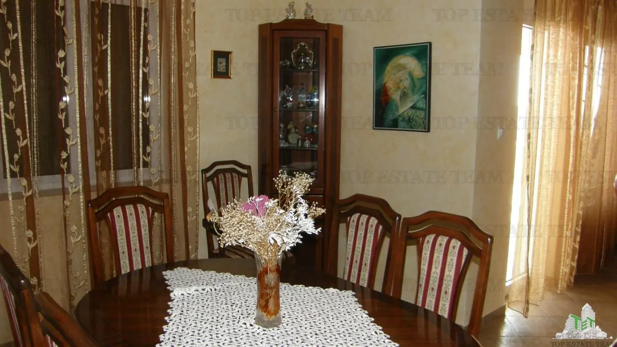 Villa for Sale in Kotor, Montenegro - foto 11