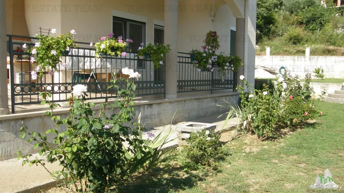 Villa for Sale in Kotor, Montenegro - foto 15