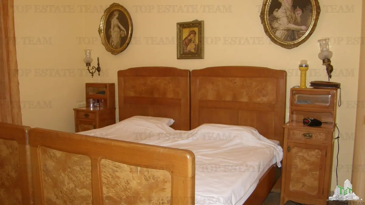 Villa for Sale in Kotor, Montenegro - foto 9