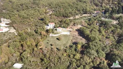 Teren de vanzare in Budva Muntenegru - foto 3