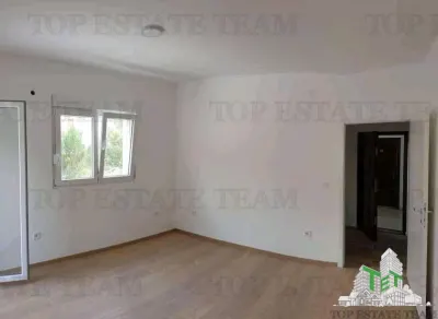 Apartment for Sale in Herceg-Novi, Montenegro - foto 2