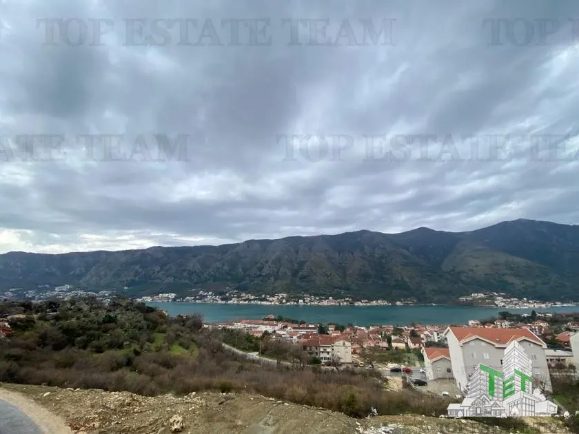 Apartament de vanzare in Kotor Muntenegru - foto 1