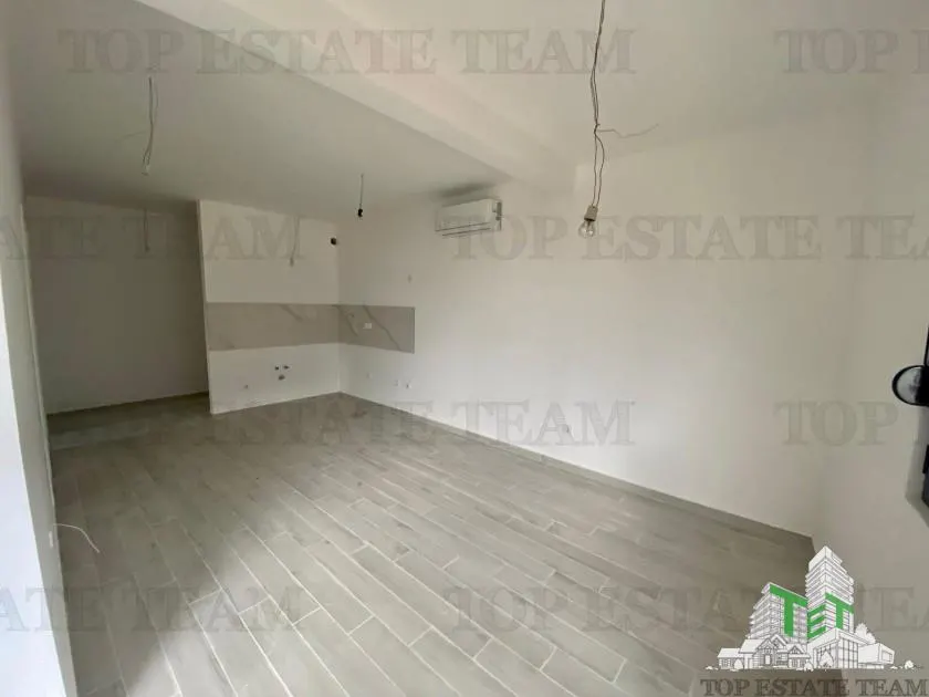 Apartament de vanzare in Kotor Muntenegru - foto 2