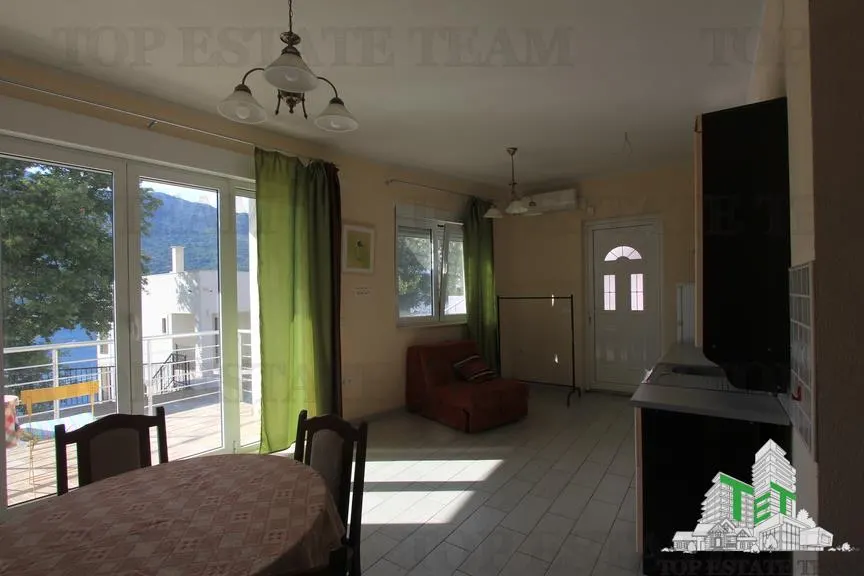 Apartamento en Venta en Tivat, Montenegro - foto 6