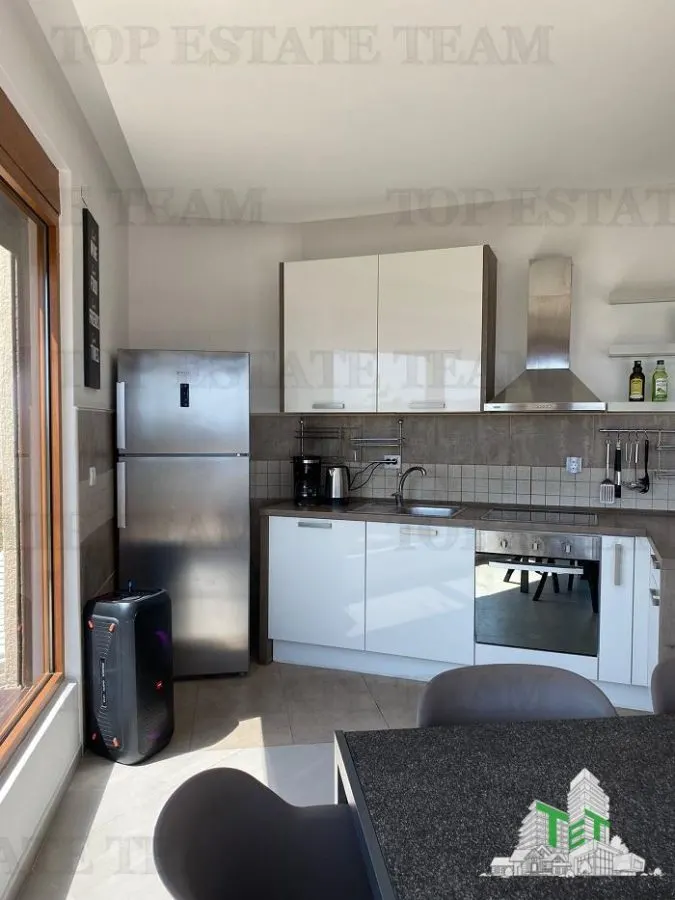 Villa en Venta en Bar, Montenegro - foto 4