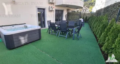 Apartment for Sale in Herceg-Novi, Montenegro - foto 8