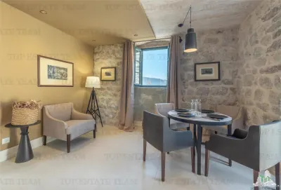 Hotel de vanzare in Kotor Muntenegru - foto 5