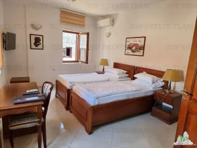 Casa de vanzare in Ulcin Muntenegru - foto 7