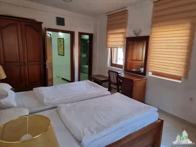 Casa de vanzare in Ulcin Muntenegru - foto 8