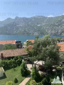 Apartament de vanzare in Kotor Muntenegru - foto 1