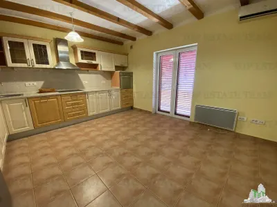 Casa de vanzare in Herceg-Novi Muntenegru - foto 8