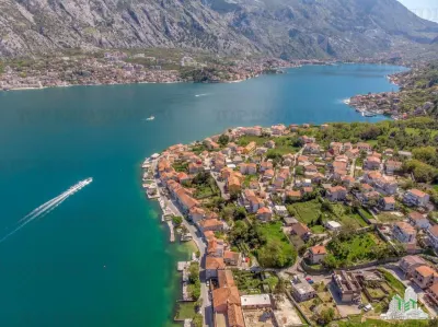 Casa de vanzare in Kotor Muntenegru - foto 2