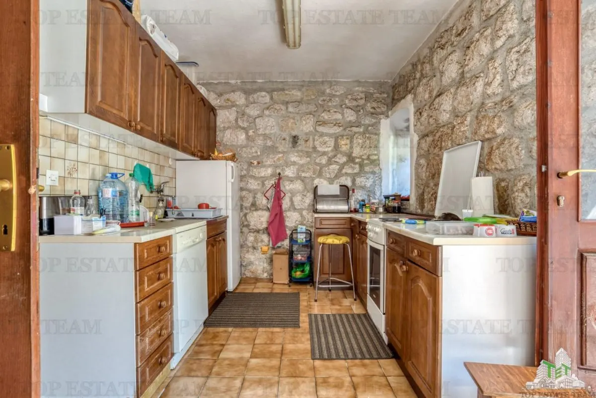Casa de vanzare in Kotor Muntenegru - foto 17