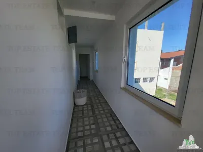 Villa en Venta en Bar, Montenegro - foto 11